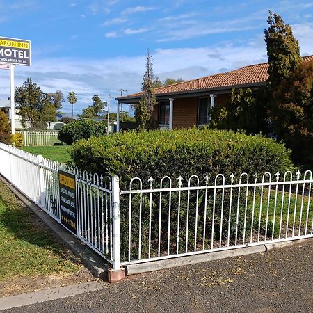Aaron Inn Motel Narrabri Bagian luar foto